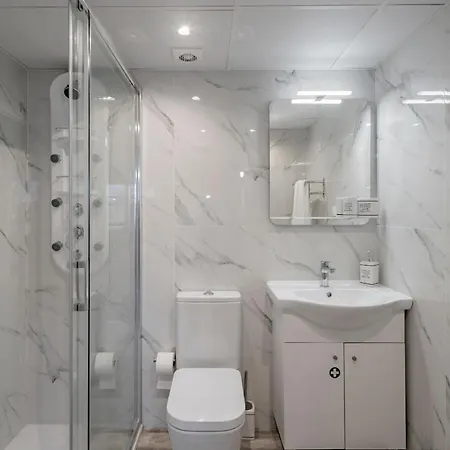 Alegria Iii By An Island *