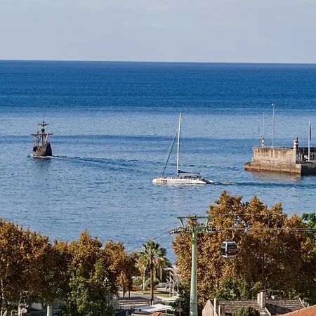Daire Alegria Iii By An Island Funchal
